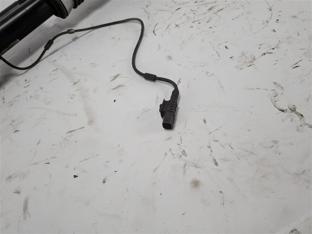 Thumbnail 6: 2012-2019 MERCEDES GL350 GL450 GL550 ML550 (W166 X166) LEFT FRONT ADAPTIVE SHOCK