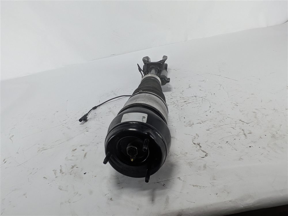 12-19 MERCEDES GL350 GL450 GL550 ML550 (W166 X166) RIGHT FRONT ADAPTIVE SHOCK