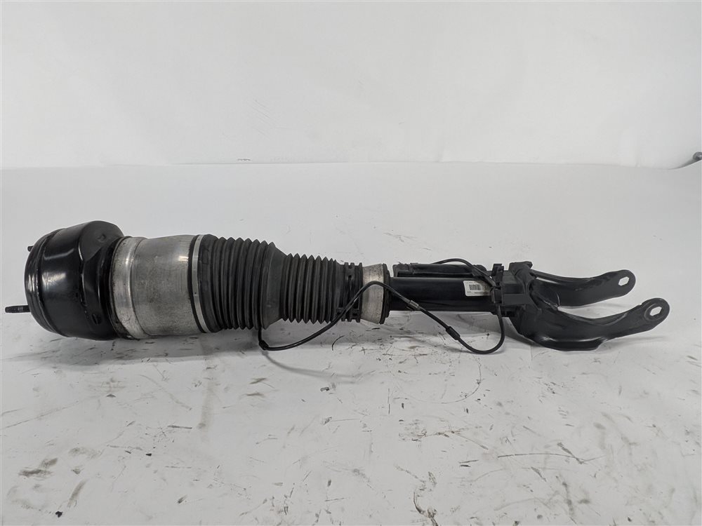 Thumbnail 3: 12-19 MERCEDES GL350 GL450 GL550 ML550 (W166 X166) RIGHT FRONT ADAPTIVE SHOCK