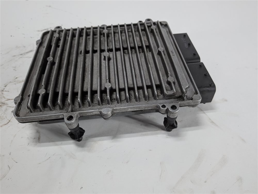 2013-2020 MERCEDES E GLE GL ML CLASS (W166 X166) 4.6L M278 ENGINE CONTROL MODULE