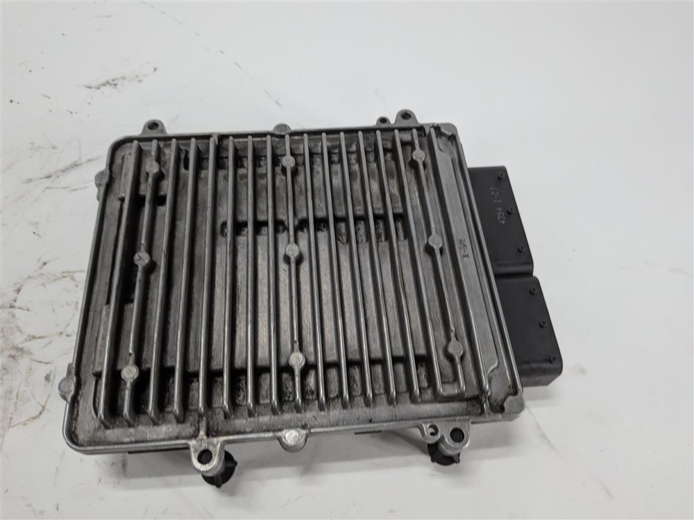 Thumbnail 2: 2013-2020 MERCEDES E GLE GL ML CLASS (W166 X166) 4.6L M278 ENGINE CONTROL MODULE