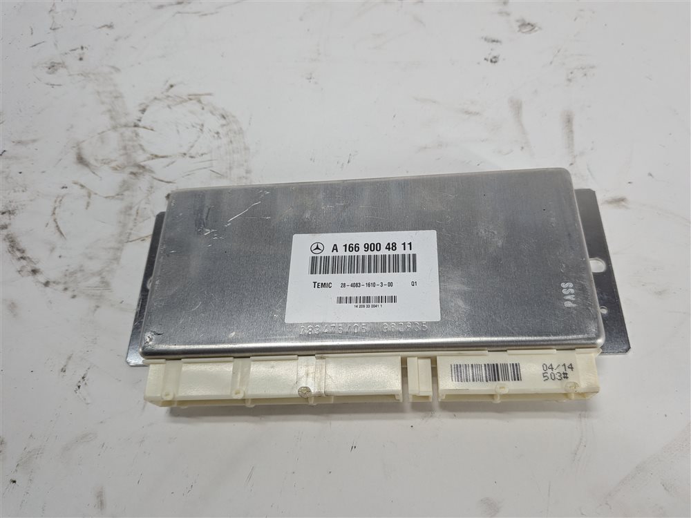 2013-2015 MERCEDES GL ML CLASS (W166 X166) AIRMATIC SUSPENSION CONTROL MODULE
