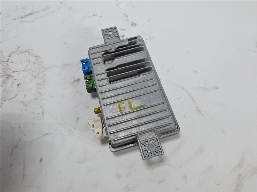 Thumbnail 3: 2013-2016 MERCEDES GL ML CLASS (W166 X166) SURROUND VIEW CAMERA CONTROL MODULE