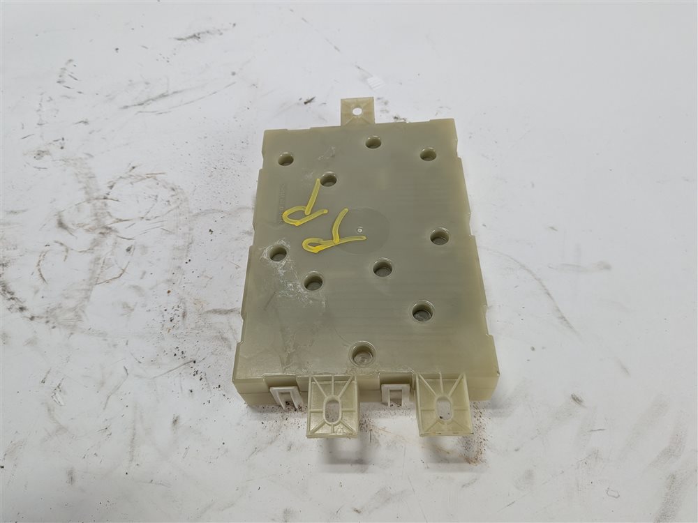 Thumbnail 5: 2014-2016 MERCEDES GL350 GL450 GL550 (X166) REAR SIGNAL ACQUISITION MODULE