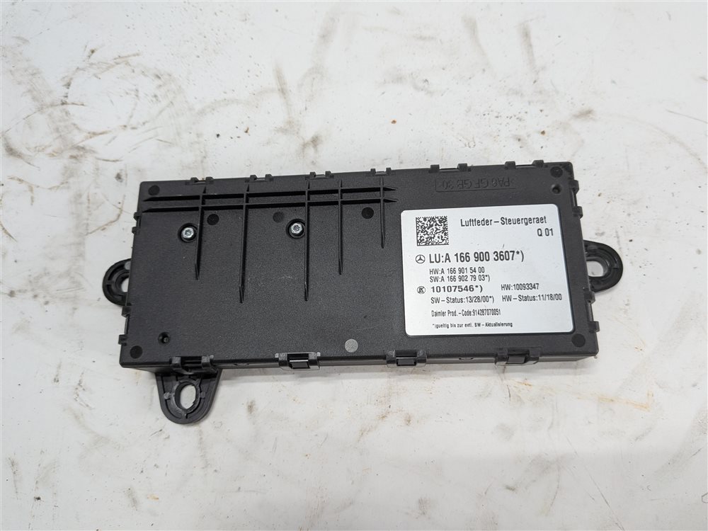Thumbnail 2: 2013-2015 MERCEDES GL ML CLASS (W166 X166) AIRMATIC SUSPENSION CONTROL MODULE