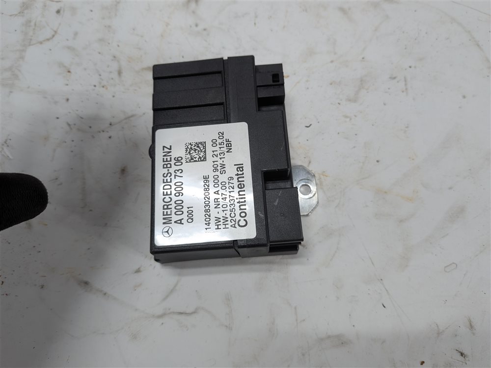 Thumbnail 3: 12-17 MERCEDES C E GL GLK ML S CLS (W204 W207 W212 X166 X166) FUEL PUMP MODULE
