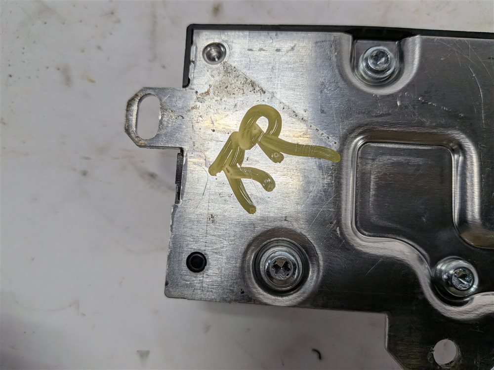Thumbnail 8: 12-17 MERCEDES C E GL GLK ML S CLS (W204 W207 W212 X166 X166) FUEL PUMP MODULE