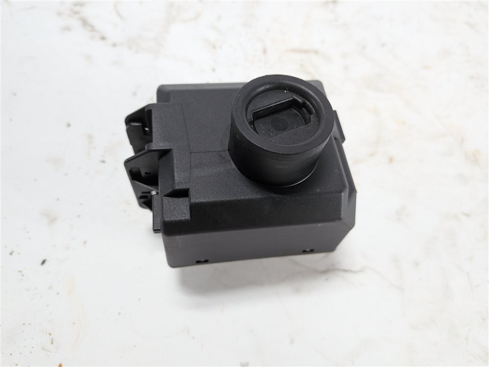 15-16 MERCEDES GL350 GL450 GL550 ML250 ML350 ML400 (W166 X166) IGNITION SWICH