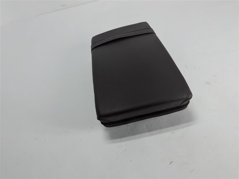 Thumbnail 4: 2015 MERCEDES GL550 X166 REAR CENTER 2ND ROW SEAT ARMREST w/ CUP HOLDER (Brown)