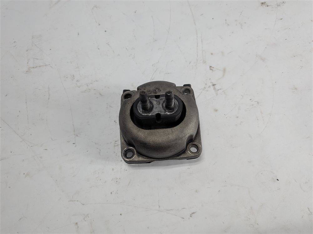 Thumbnail 2: 2015 MERCEDES GL550 (X166) AUTOMATIC TRANSMISSION GEARBOX SUPPORT MOUNT BRACKET