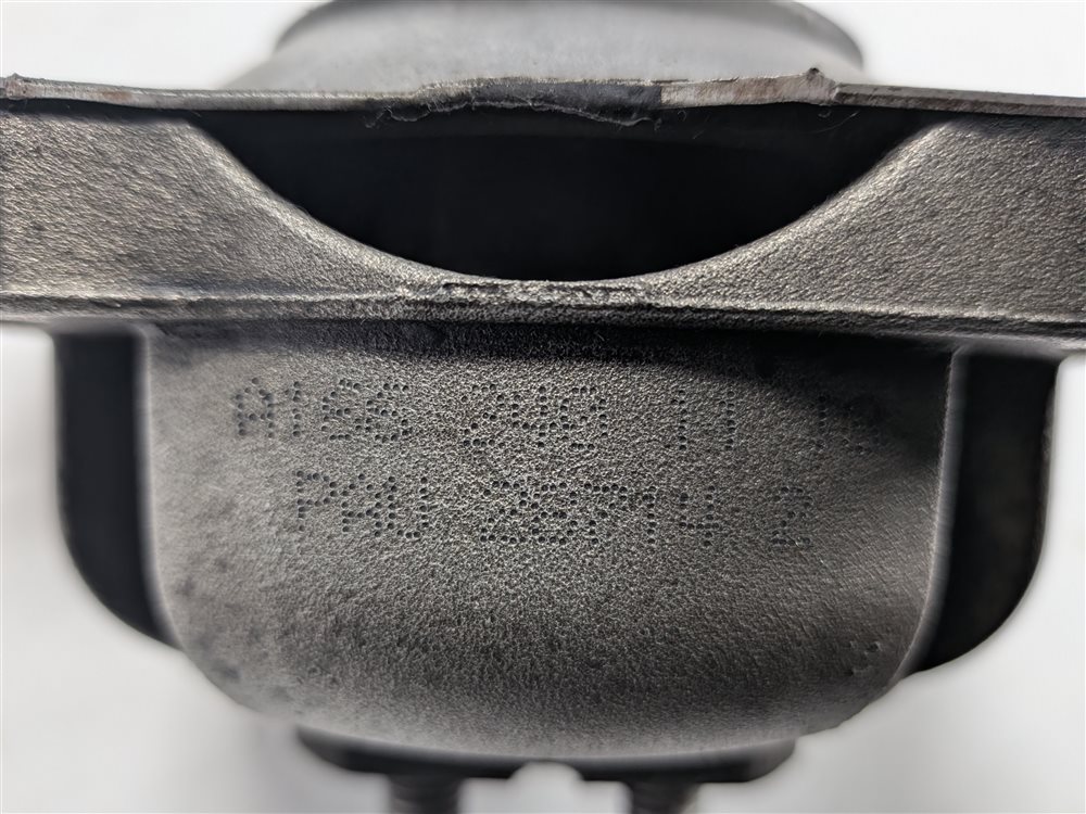 Thumbnail 8: 2015 MERCEDES GL550 (X166) AUTOMATIC TRANSMISSION GEARBOX SUPPORT MOUNT BRACKET