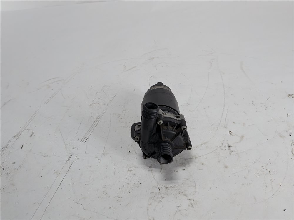 Thumbnail 5: 2015 MERCEDES GL550 X166 4.6L (278.928) ENGINE INTERCOOLER AUXILIARY WATER PUMP