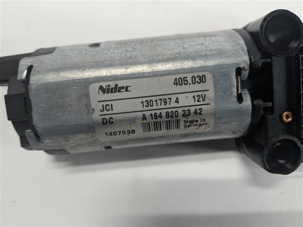Thumbnail 6: 2015 MERCEDES GL550 (X166) REAR RIGHT 3RD ROW POWER SEAT ADJUST MOTOR ACTUATOR