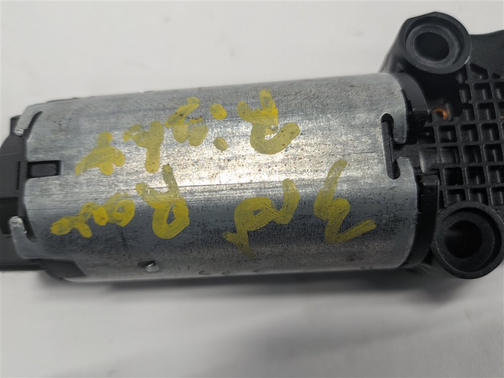 Thumbnail 7: 2015 MERCEDES GL550 (X166) REAR RIGHT 3RD ROW POWER SEAT ADJUST MOTOR ACTUATOR