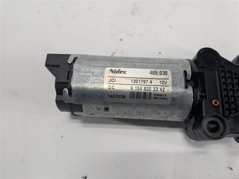 Thumbnail 7: 2015 MERCEDES GL550 (X166) REAR LEFT 3RD ROW POWER SEAT ADJUST MOTOR ACTUATOR