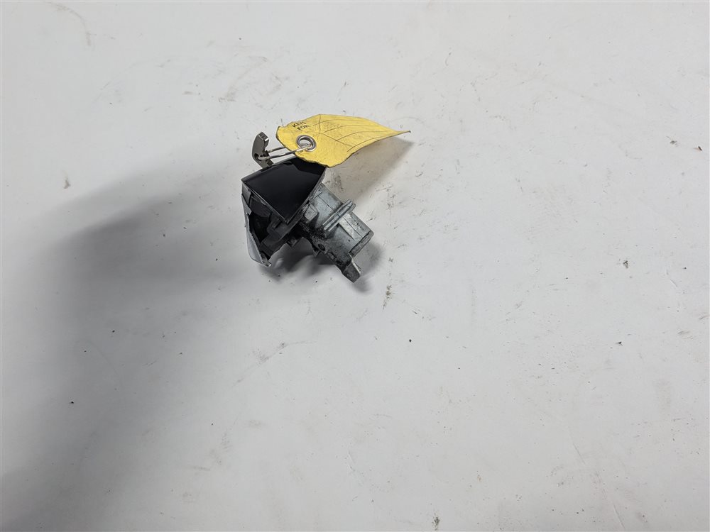 Thumbnail 3: 2015 MERCEDES GL550 (X166) FRONT LEFT DRIVER DOOR LOCK CYLINDER TUMBLER w/ KEY