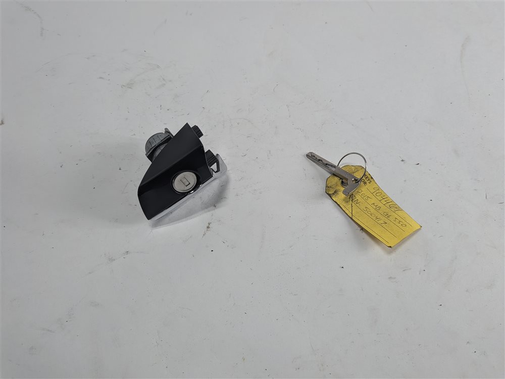 Thumbnail 6: 2015 MERCEDES GL550 (X166) FRONT LEFT DRIVER DOOR LOCK CYLINDER TUMBLER w/ KEY
