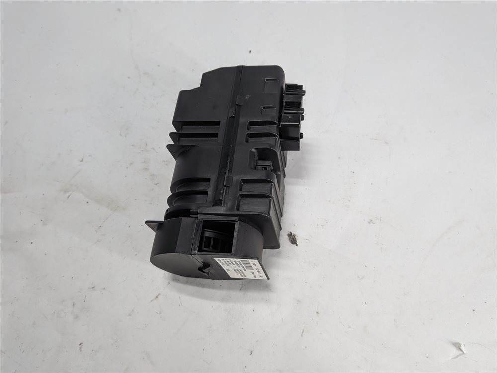 Thumbnail 2: 2015 MERCEDES GL550 (X166) DYNAMIC MULTICONTOUR SEAT AIR PNEUMATIC VACUUM PUMP