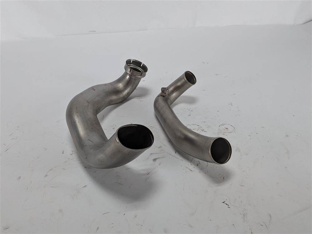 2015 MERCEDES GL550 (X166) 4.6L (278.928) ENGINE LEFT AIR INTAKE PIPE DUCT SET/2
