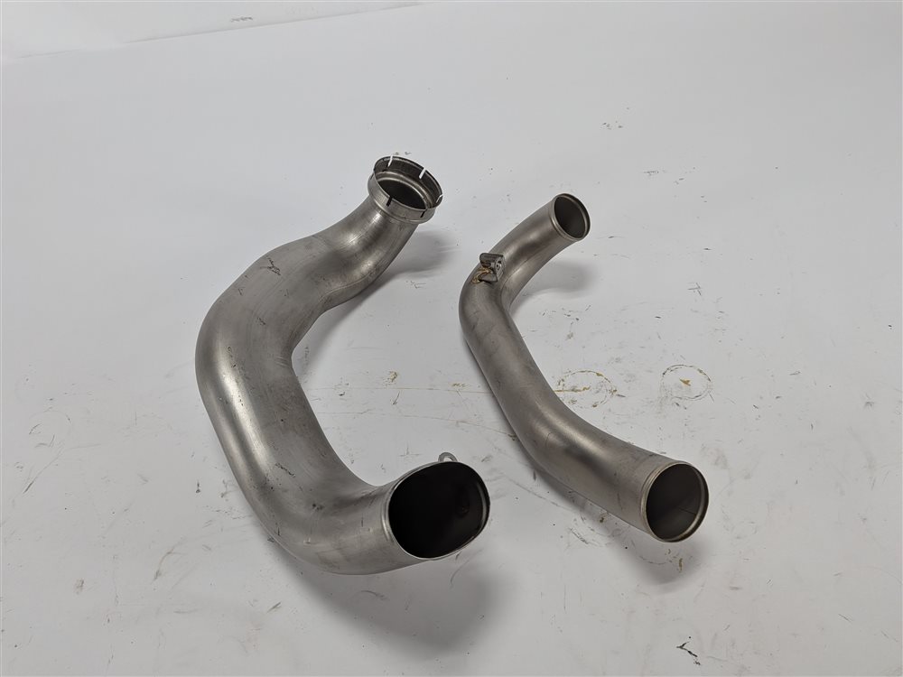 Thumbnail 2: 2015 MERCEDES GL550 (X166) 4.6L (278.928) ENGINE LEFT AIR INTAKE PIPE DUCT SET/2