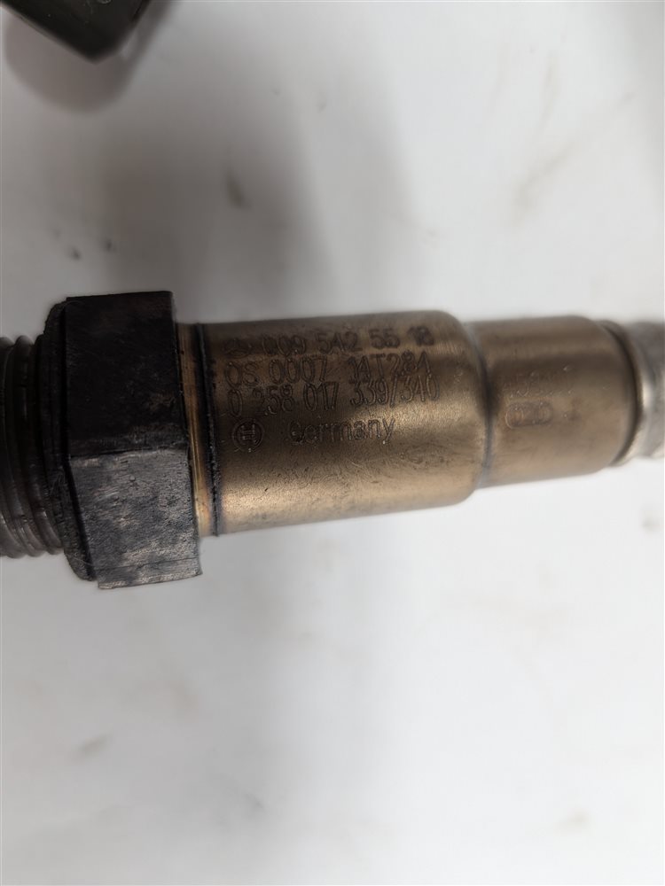 Thumbnail 5: 2015 MERCEDES GL550 (X166) 4.6L (278.928) ENGINE OXYGEN O2 LAMBDA SENSOR SET/4