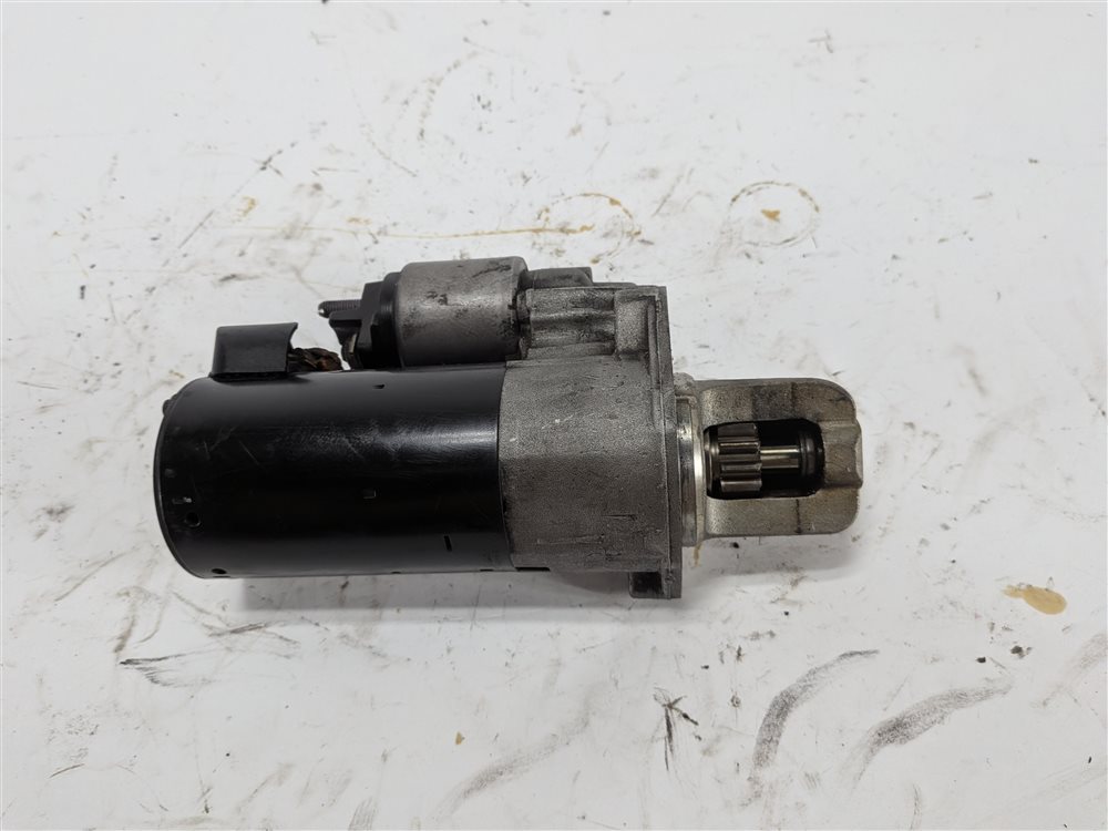 Thumbnail 4: 2015 MERCEDES GL550 (X166) 4.6L (278.928) ENGINE BOSCH STARTER MOTOR 0001147404