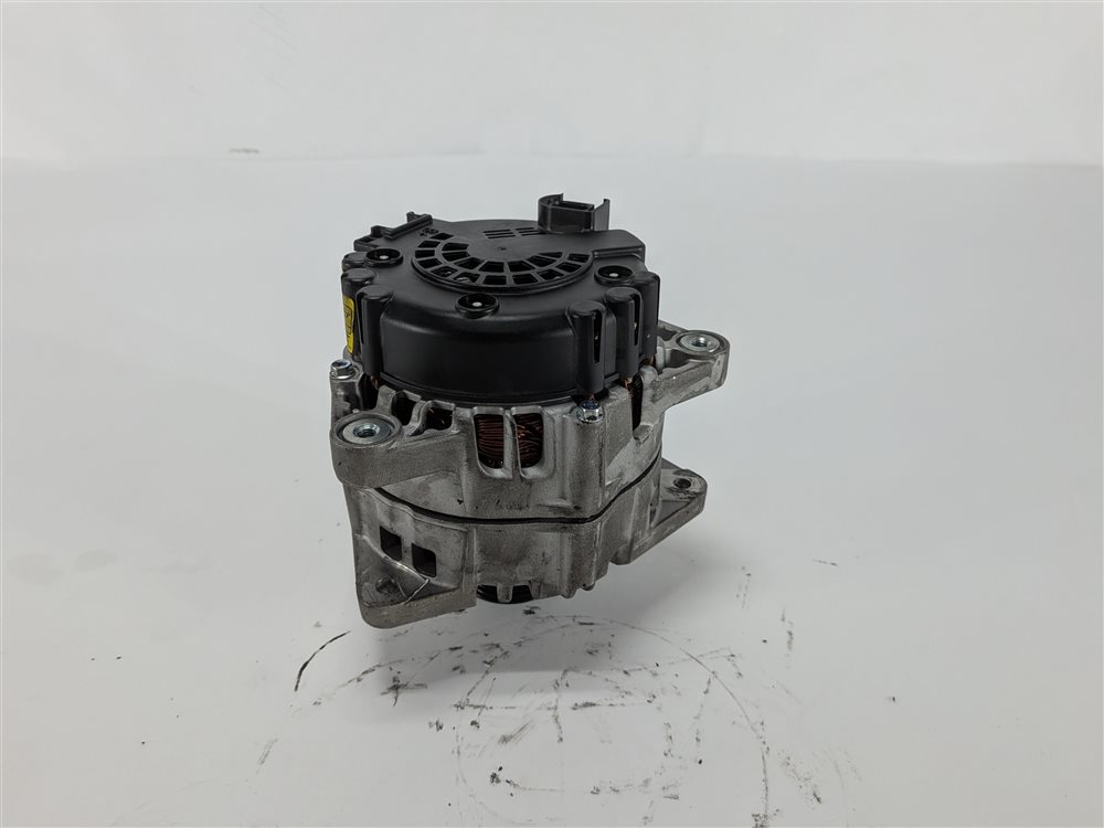 Thumbnail 4: 2015 MERCEDES GL550 (X166) 4.6L (278.928) ENGINE V8 ALTERNATOR GENERATOR REMAN