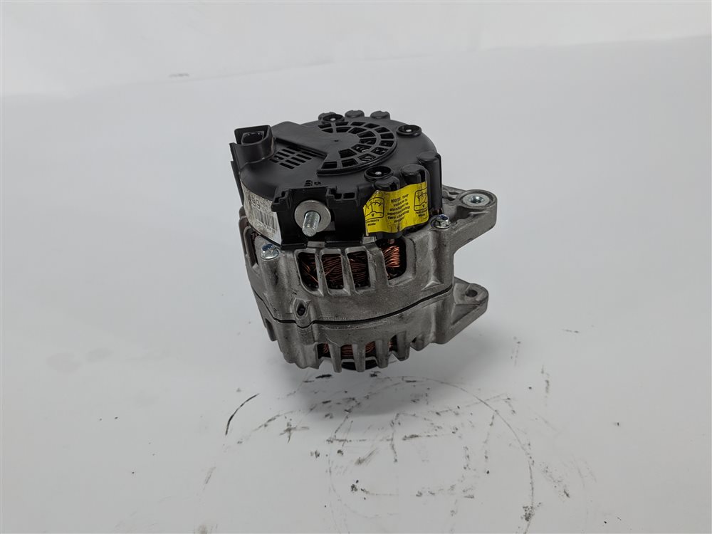 Thumbnail 6: 2015 MERCEDES GL550 (X166) 4.6L (278.928) ENGINE V8 ALTERNATOR GENERATOR REMAN