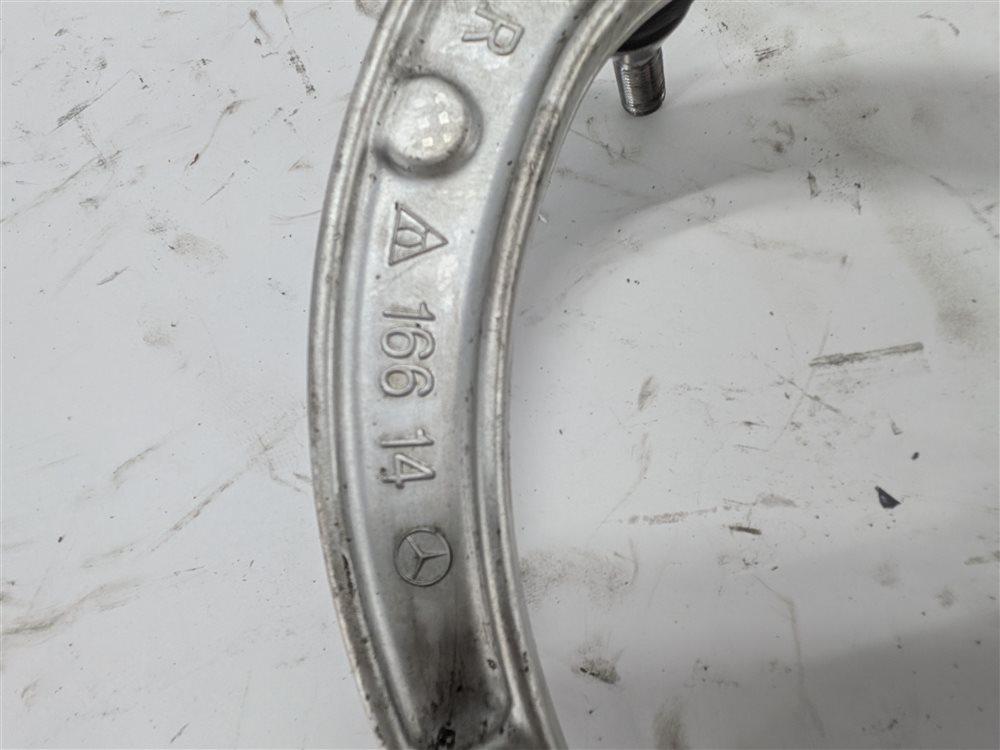 Thumbnail 5: 12-19 MB GL GLE ML W166 X166 FRONT RIGHT UPPER CONTROL ARM w/ SWAY BAR END LINK