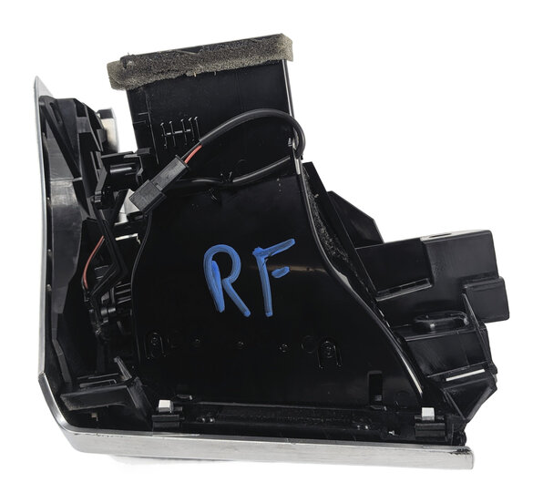 Thumbnail 4: 2014 BMW X5 (F15) FRONT RIGHT PASSENGER DASH HEAT AIR AC VENT OUTLET (Black)