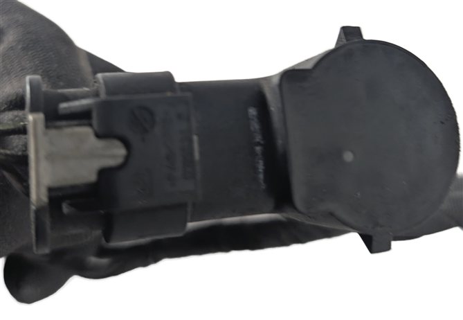 Thumbnail 4: 2014 BMW X5 (F15) FRONT BUMPER PARK ASSIST PDC SENSORS w/ WIRING HARNESS (Black)