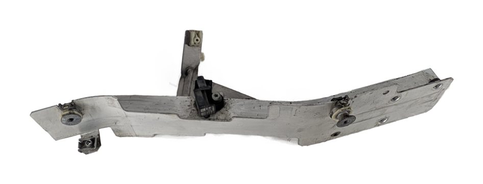 Thumbnail 2: 2014 BMW X5 (F15) FRONT RIGHT PASSENGER HEADLIGHT HEADLAMP MOUNT SUPPORT BRACKET