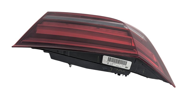Thumbnail 4: 14-18 BMW X5 X5M ///M (F15 F85) RIGHT PASSENGER REAR INNER TAILLIGHT LIGHT LAMP