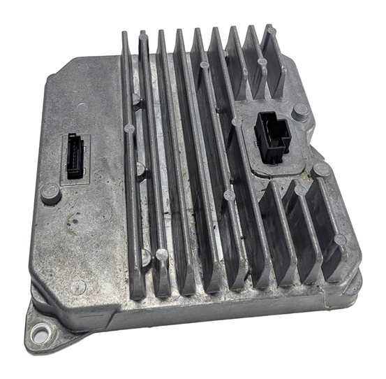 Thumbnail 3: 2014-2018 BMW X5 (F15) VOLTAGE CONVERTER CONTROL MODULE