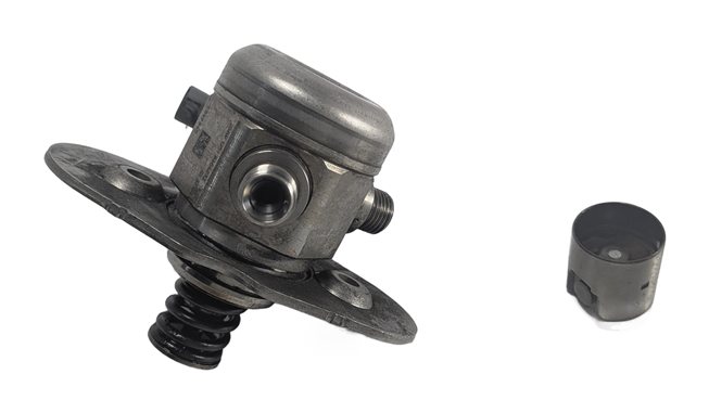 12-19 BMW 5 6 7 M5 M6 X5 X6 (F06 F10 F15 F16 F85) 4.4L HIGH PRESSURE FUEL PUMP