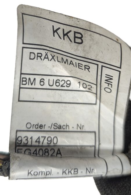 Thumbnail 5: 2014 BMW X5 (F15) REAR BUMPER PARK ASSIST PDC SENSORS SET/4 w/ HARNESS (Black)