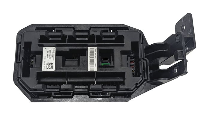 Thumbnail 2: 2014 BMW X5 (F15) 4.4L FRONT POWER DISTRIBUTION FUSE BOX RELAY JUNCTION CARRIER