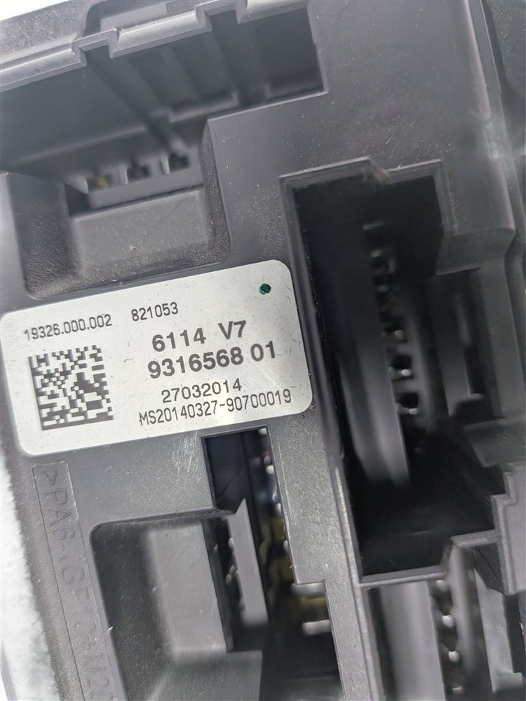 Thumbnail 6: 2014 BMW X5 (F15) 4.4L FRONT POWER DISTRIBUTION FUSE BOX RELAY JUNCTION CARRIER