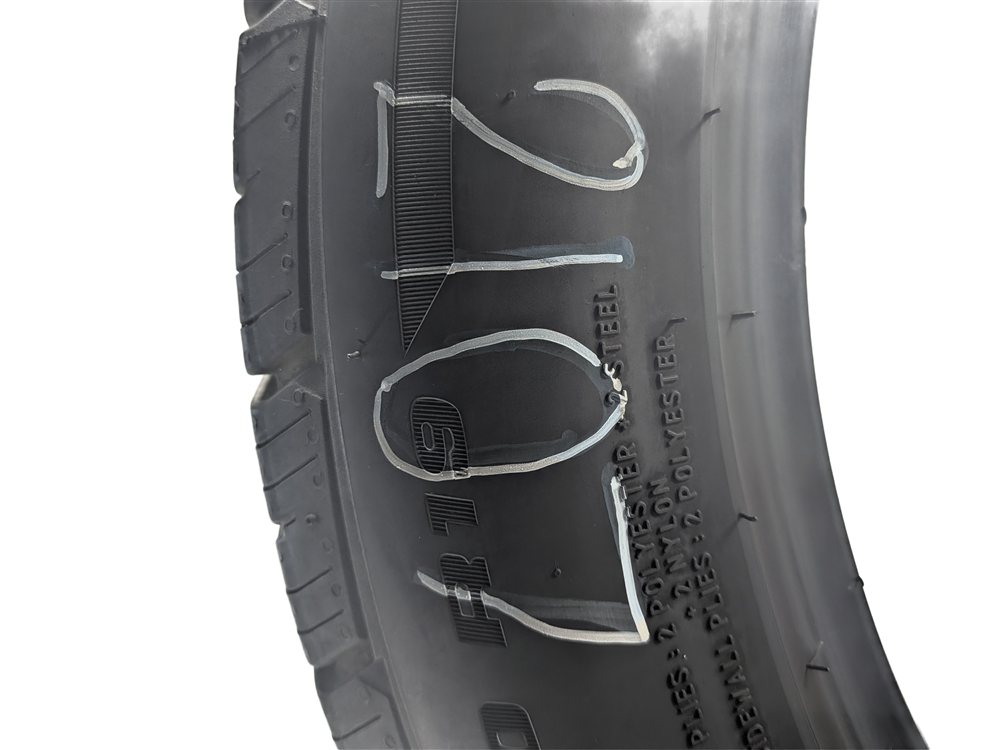 Thumbnail 6: BFGOODRICH ADVANTAGE CONTROL 255/50R19 107V ALL SEASON 7/32 DOT 2524 TIRE