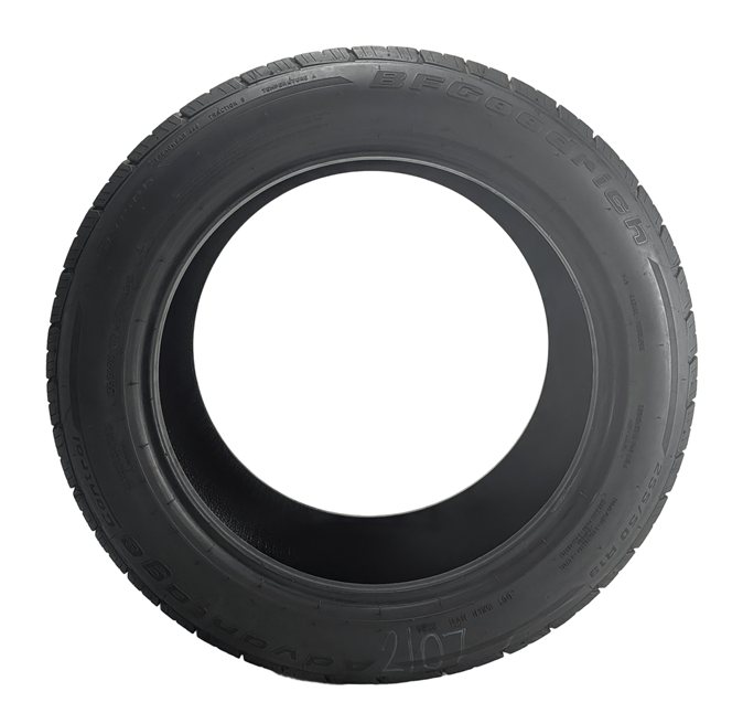 BFGOODRICH ADVANTAGE CONTROL 255/50R19 107V ALL SEASON 8/32 DOT 2524 TIRE