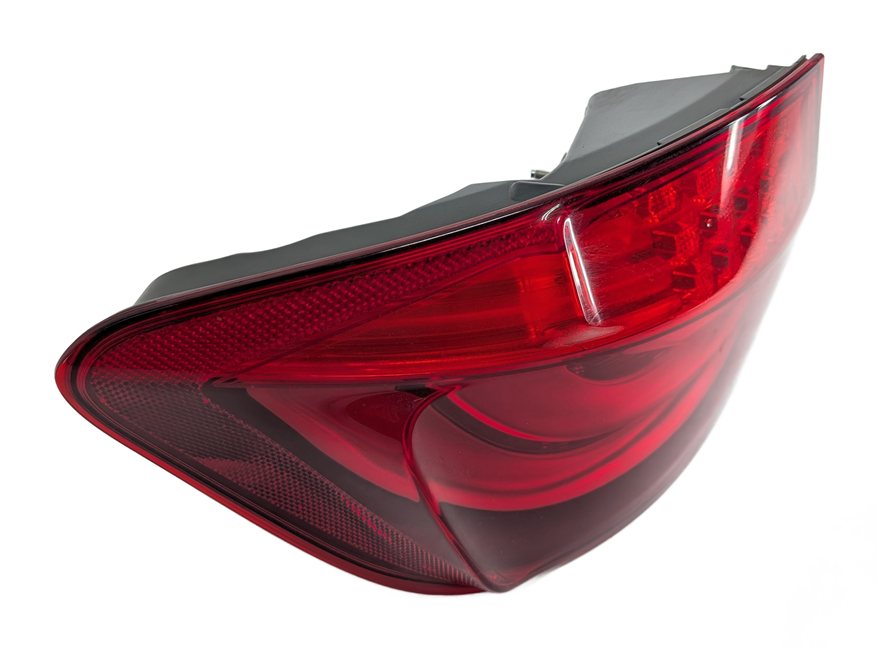 Thumbnail 3: 11-13 BMW 528i 535i 550i M5 (F10) REAR LEFT DRIVER OUTER TAILLIGHT BRAKE LAMP