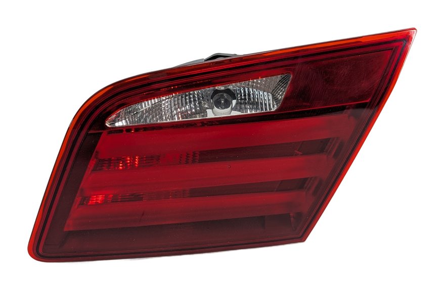11-13 BMW 528i 535i 550i M5 (F10) REAR RIGHT PASSENGER INNER TRUNK TAILLIGHT