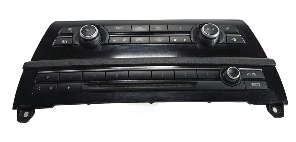 Thumbnail 6: 11-16 BMW 5 M5 SERIES (F10) HEATER A/C TEMPERATURE & RADIO CONTROL PANEL (BLACK)