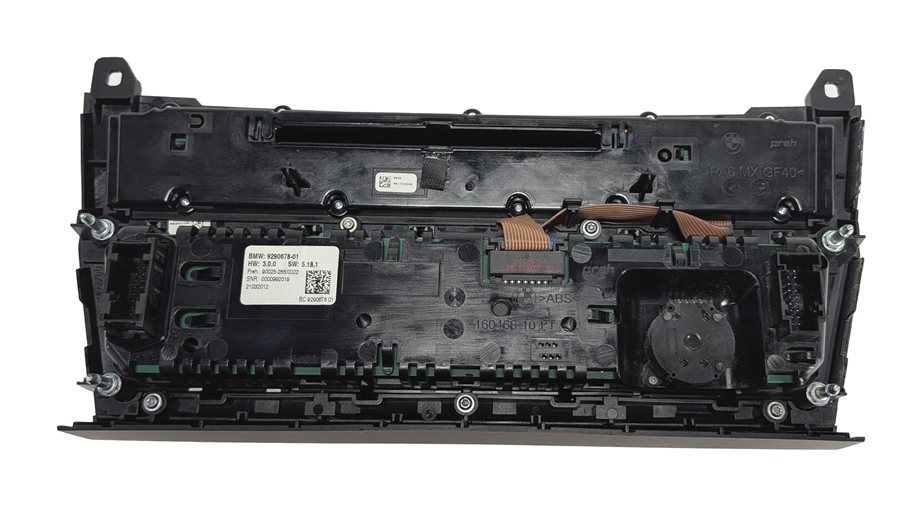 Thumbnail 7: 11-16 BMW 5 M5 SERIES (F10) HEATER A/C TEMPERATURE & RADIO CONTROL PANEL (BLACK)