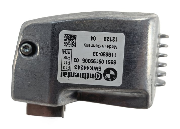 Thumbnail 10: 2011-2012 BMW 528i 535i 550i M5 (F10) FRONT LANE DEPARTURE WARNING CAMERA