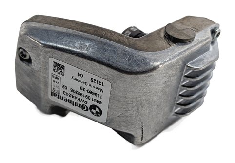 Thumbnail 7: 2011-2012 BMW 528i 535i 550i M5 (F10) FRONT LANE DEPARTURE WARNING CAMERA