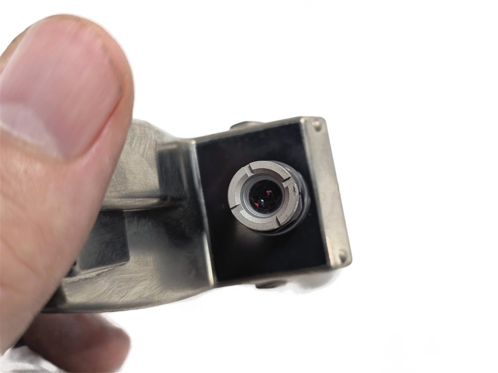 Thumbnail 9: 2011-2012 BMW 528i 535i 550i M5 (F10) FRONT LANE DEPARTURE WARNING CAMERA