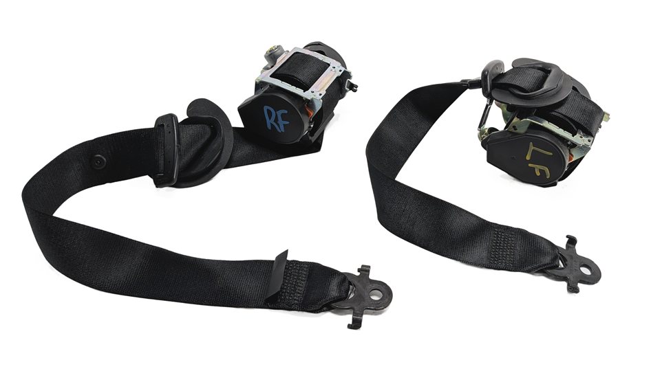 11-16 BMW 528i 535i 550i M5 (F10) FRONT LEFT DRIVER SEATBELT RETRACTOR (Black)