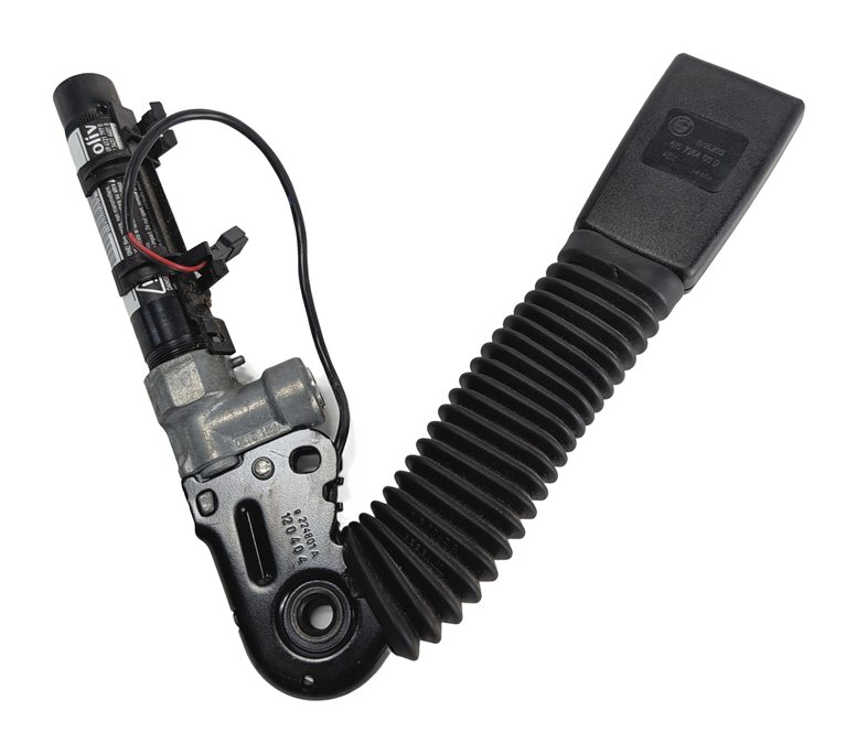 Thumbnail 6: 10-17 BMW 5 7 GT SERIES (F01 F07 F10) FRONT LEFT DRIVER SEATBELT BUCKLE RECEIVER