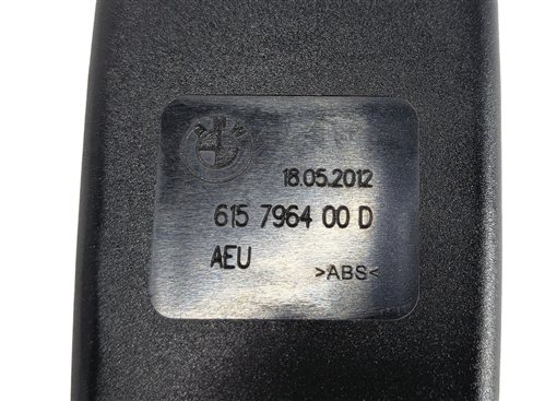 Thumbnail 8: 10-17 BMW 5 7 GT SERIES (F01 F07 F10) FRONT LEFT DRIVER SEATBELT BUCKLE RECEIVER